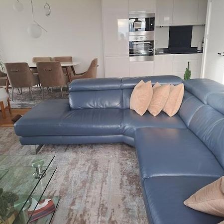 Cozy Double Room With Large En Suite Near Canary Wharf London With Amazing Views In A Shared Apartment Bagian luar foto